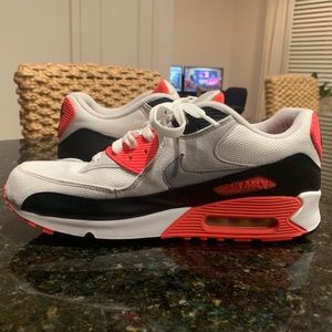 Nike Air Max 90 Infrared (2010)